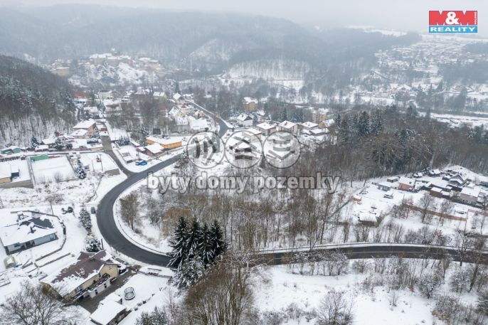 Prodej, Ovocný sad, Loket