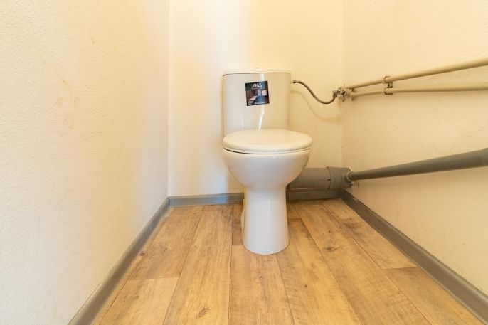 Prodej, Obchod a služby, Cheb