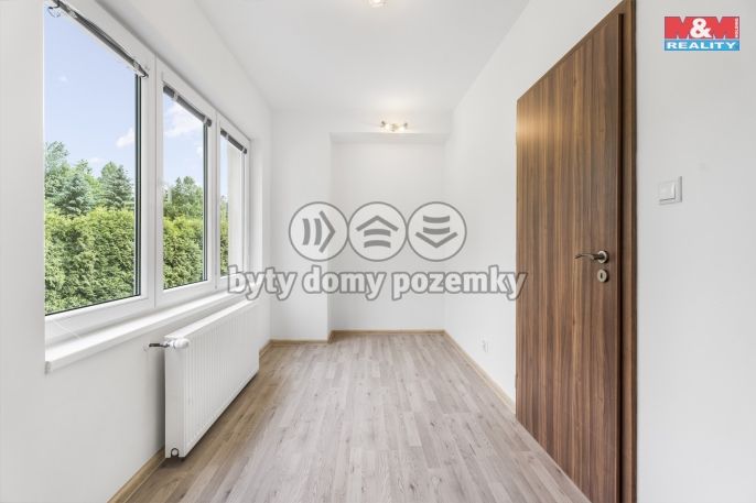 Pronájem, Byt 3+1, Janská