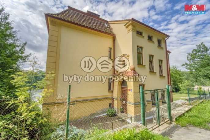 Prodej, Byt 3+1, Cheb