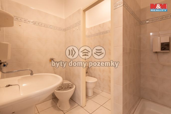 Prodej, Obchod a služby, Postoloprty