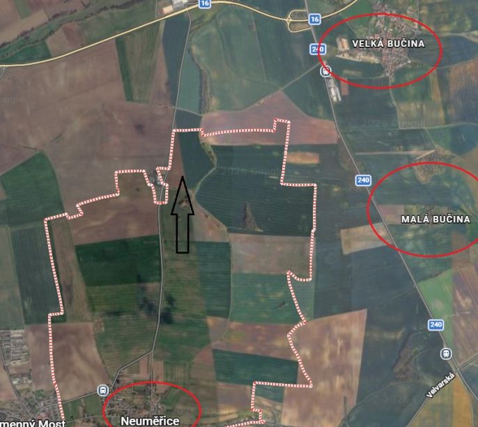Prodej, Pole, Neuměřice