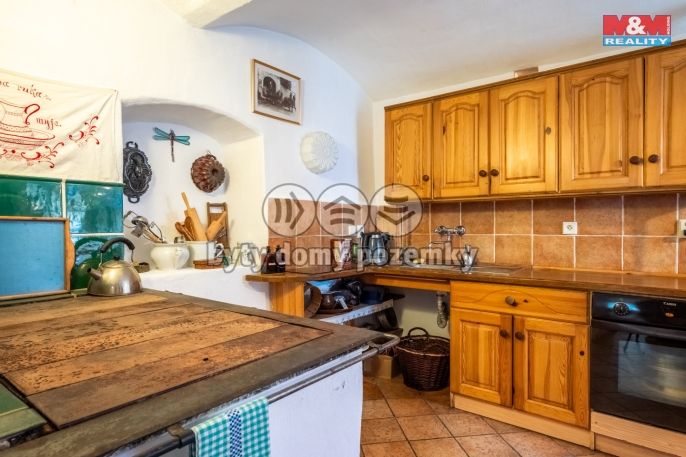 Prodej, Zemědělská usedlost, Lhenice