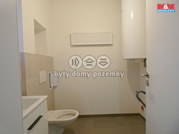 Pronájem, Byt 3+kk, Libenice