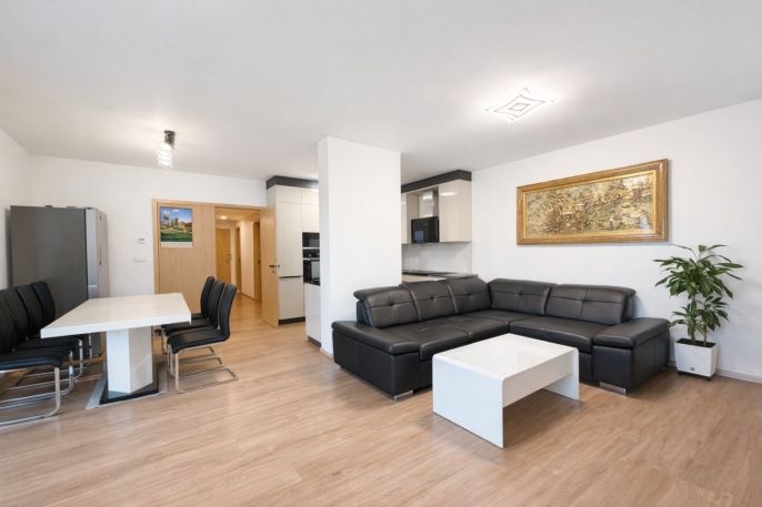 Prodej, Byt 3+1, Praha