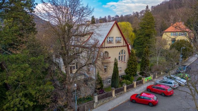 Prodej, Byt 4+1, Děčín