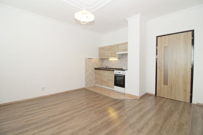 Pronájem, Byt 2+kk, Cvikov