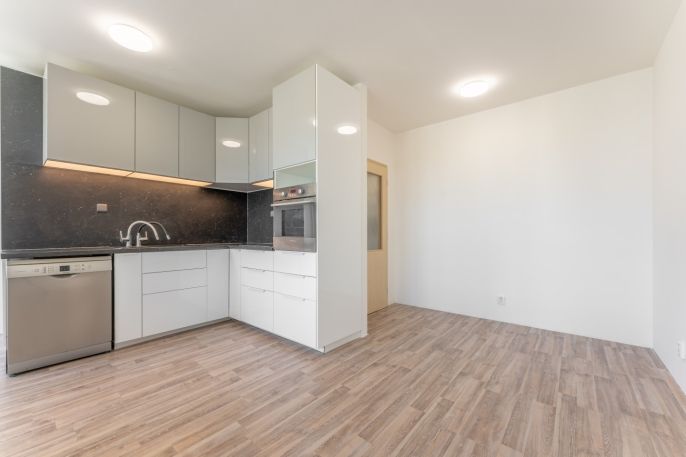 Prodej, Byt 3+kk, Klecany