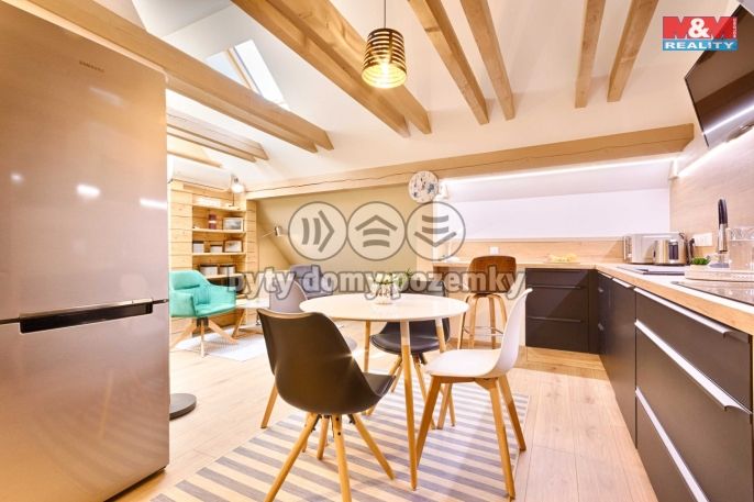 Prodej, Byt 1+kk, Jindřichův Hradec