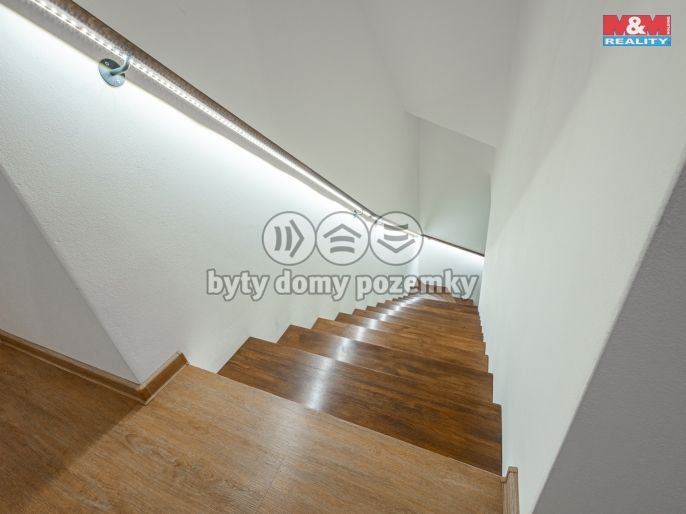 Prodej, Rodinný dům, Neustupov