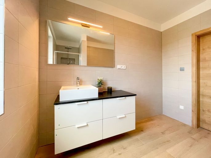 Prodej, Rodinný dům, Medlovice