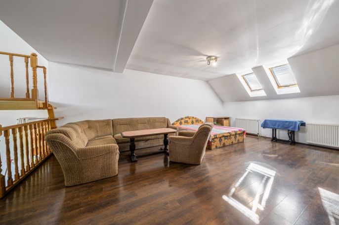 Prodej, Obchod a služby, Krásné Údolí