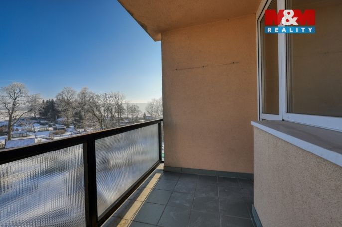 Prodej, Byt 4+1, Rovná