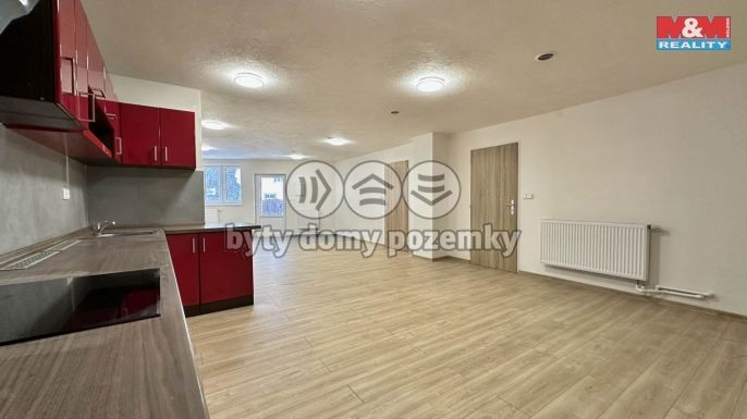 Pronájem, Byt 3+kk, Semčice