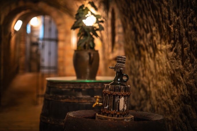 Prodej, Vinný sklep, Chvalovice