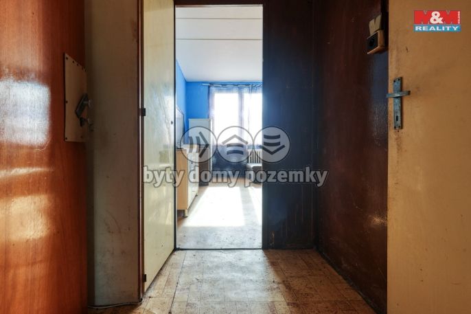 Pronájem, Byt 1+kk, Rovná