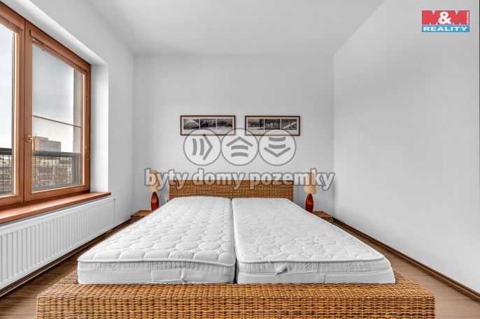 Pronájem, Byt 2+kk, Pardubice