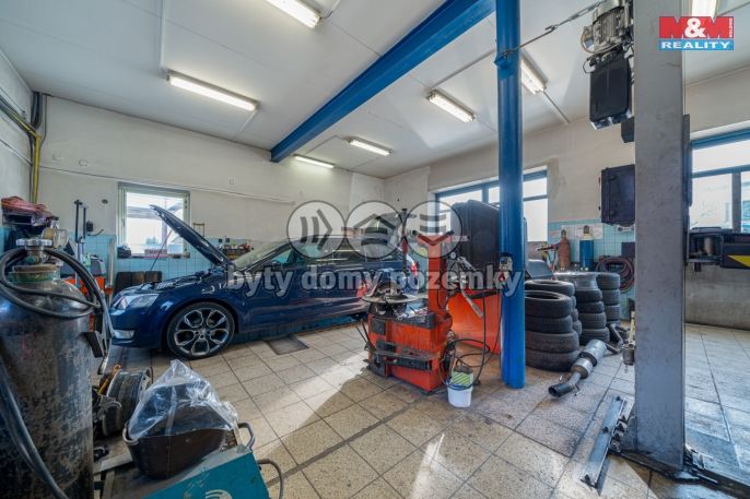 Prodej, Obchod a služby, Moravský Beroun