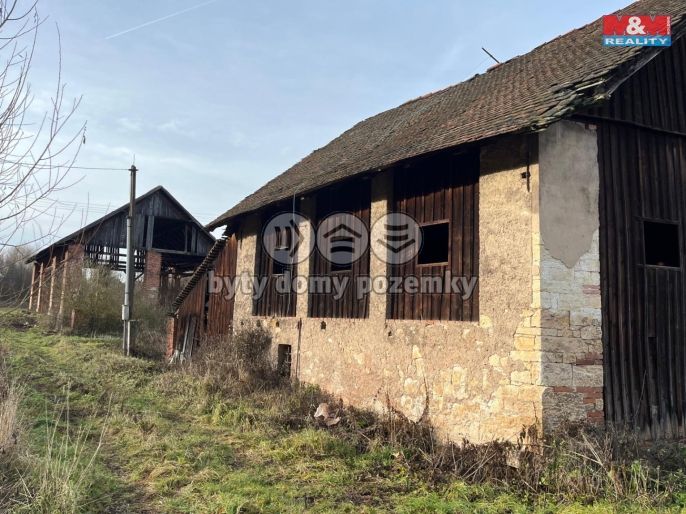 Prodej, Zemědělská usedlost, Pnětluky