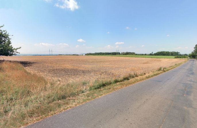 Prodej, Pole, Mělník