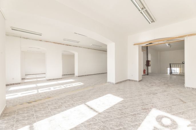 Prodej, Obchod a služby, Bruntál