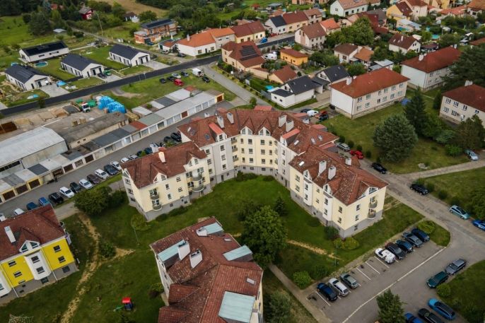 Pronájem, Byt 1+kk, Sezemice