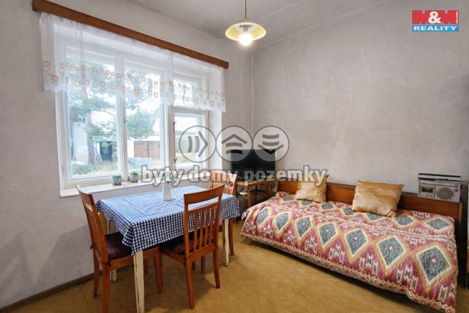 Prodej, Zemědělská usedlost, Chlum