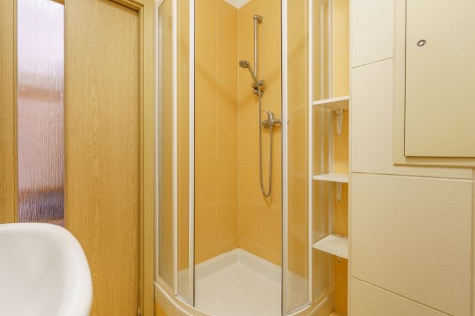 Pronájem, Byt 1+1, Karlovy Vary