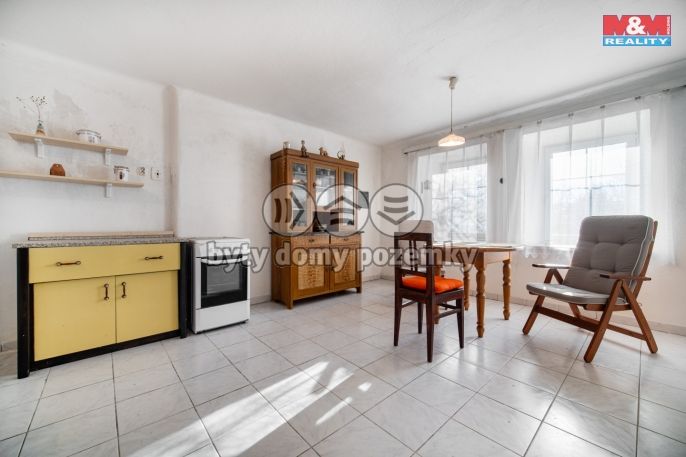 Prodej, Rodinný dům, Makov