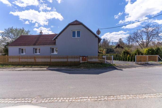 Prodej, Rodinný dům, Nová Hradečná