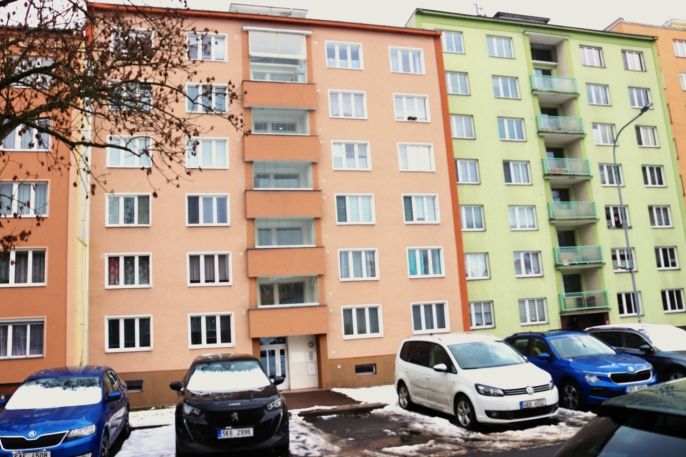 Pronájem, Byt 1+kk, Karlovy Vary