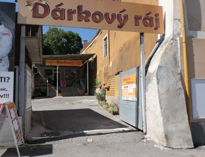 Pronájem, Obchod a služby, Beroun