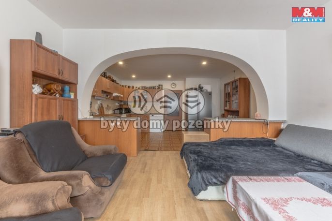 Prodej, Obchod a služby, Tanvald