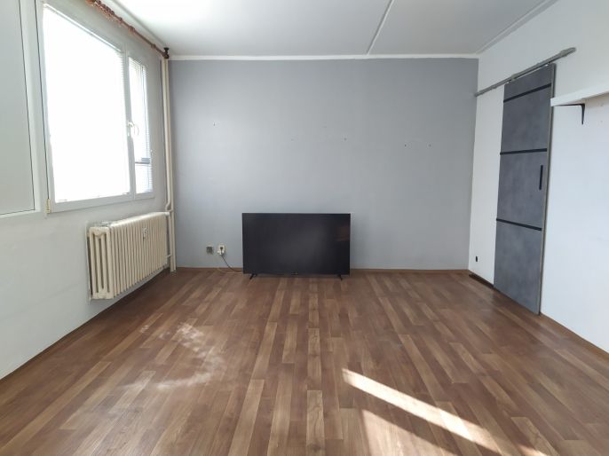 Pronájem, Byt 3+1, Slaný