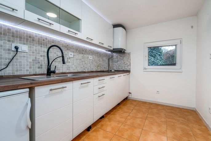 Prodej, Chata, Dolní Břežany