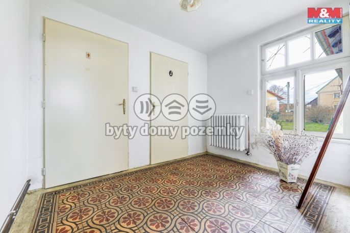 Prodej, Obchod a služby, Nalžovice