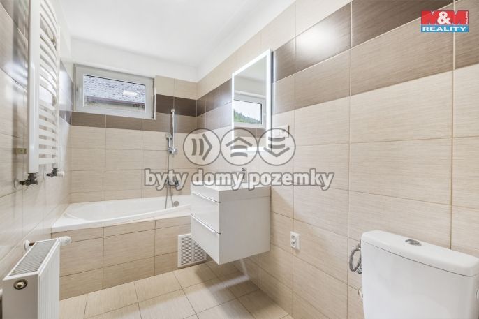 Pronájem, Byt 3+1, Janská