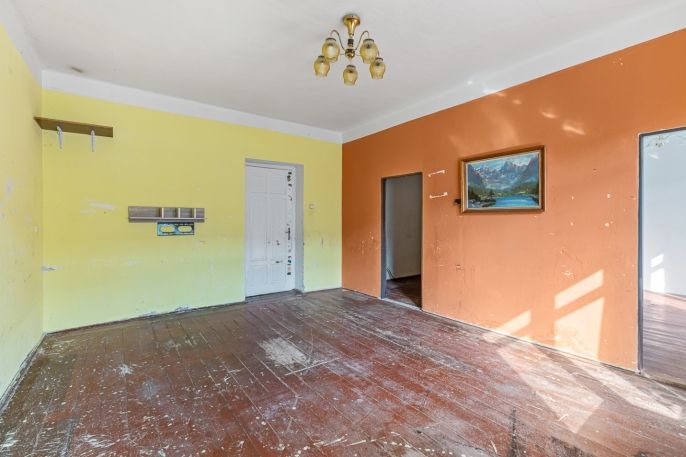 Prodej, Obchod a služby, Louny