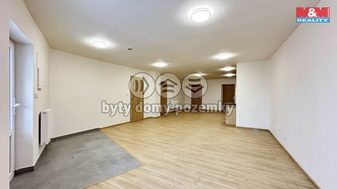 Pronájem, Byt 3+kk, Semčice