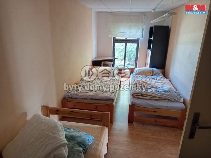 Pronájem, Sklad, Doksy