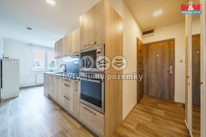 Prodej, Byt 3+1, 58 m², Nová Role, Nádražní