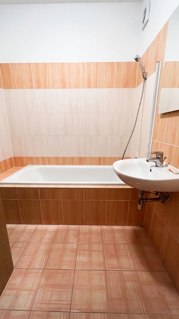 Pronájem, Byt 2+kk, Kroměříž