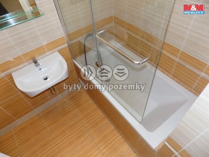 Pronájem, Byt 2+kk, Děčín
