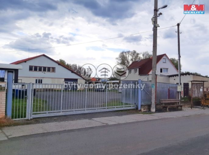 Pronájem, Garáž, Krupá