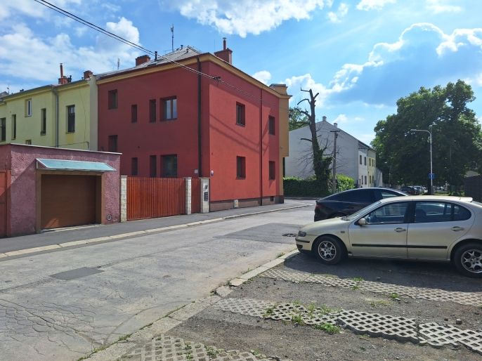 Prodej, Nájemní dům, Ostrava