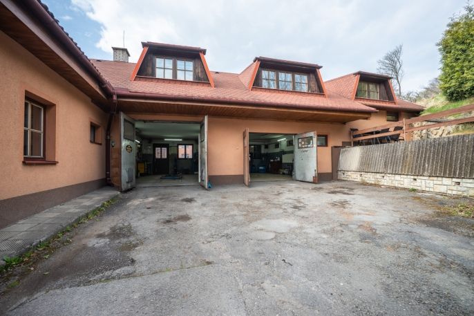 Prodej, Garáž, Vsetín