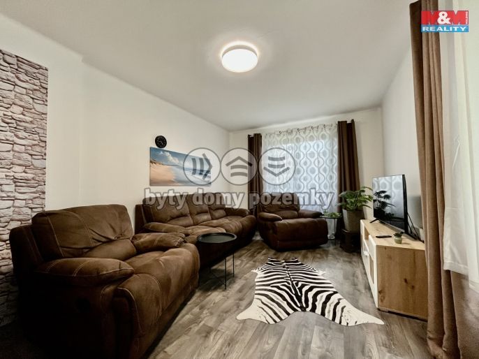 Prodej, Byt 3+1, Bečváry