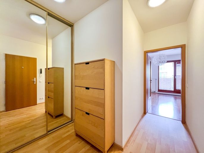 Pronájem, Byt 1+kk, Praha