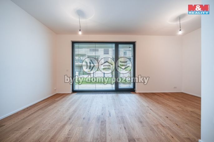 Pronájem, Byt 1+kk, Praha