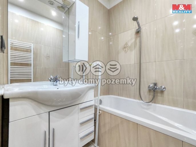 Prodej, Byt 3+kk, Šestajovice